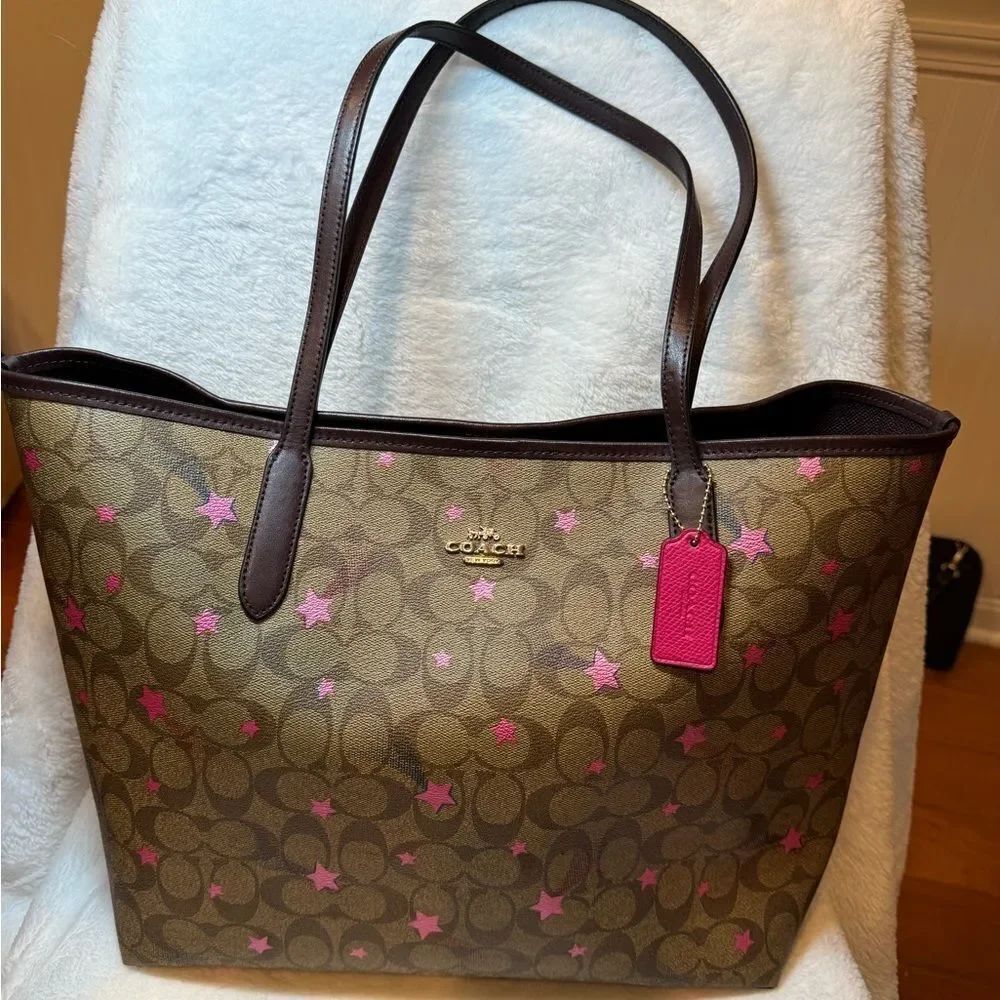 Coach City Tote in Disco Star Print